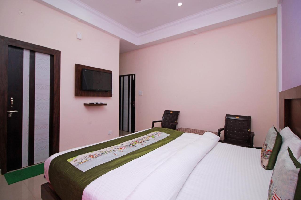 Oyo Hotel Chandni Νταραμσάλα Εξωτερικό φωτογραφία