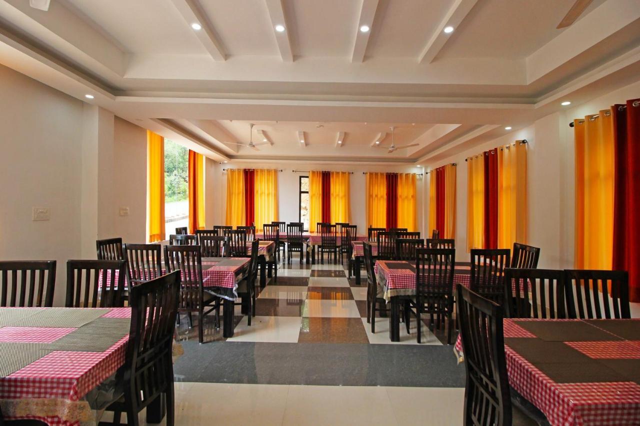 Oyo Hotel Chandni Νταραμσάλα Εξωτερικό φωτογραφία